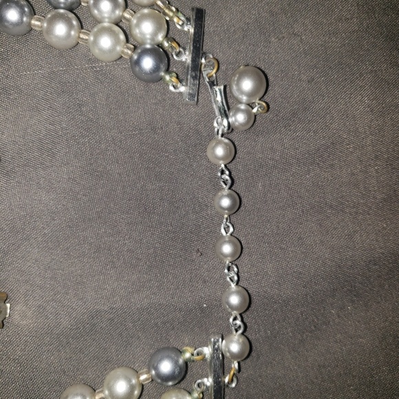 Vintage necklace and Earring set - Picture 3 of 3